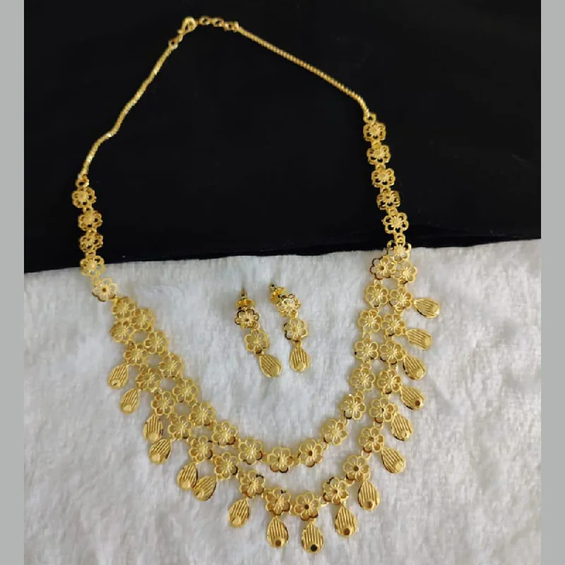 Luxury Silver Necklaces-Pari Art Jewellery Forming Gold Necklace Set