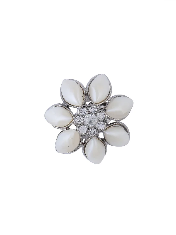 Handmade Wedding Brooch-Natural White Beaded Flower Design Brooch