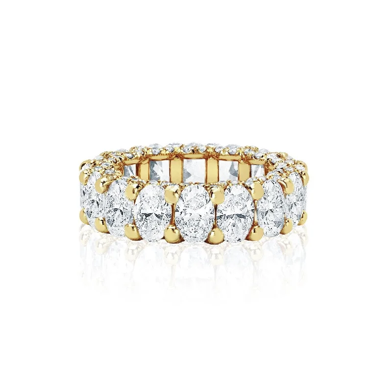 Unique Gold Wedding Rings-U-Pavé Oval Eternity Band