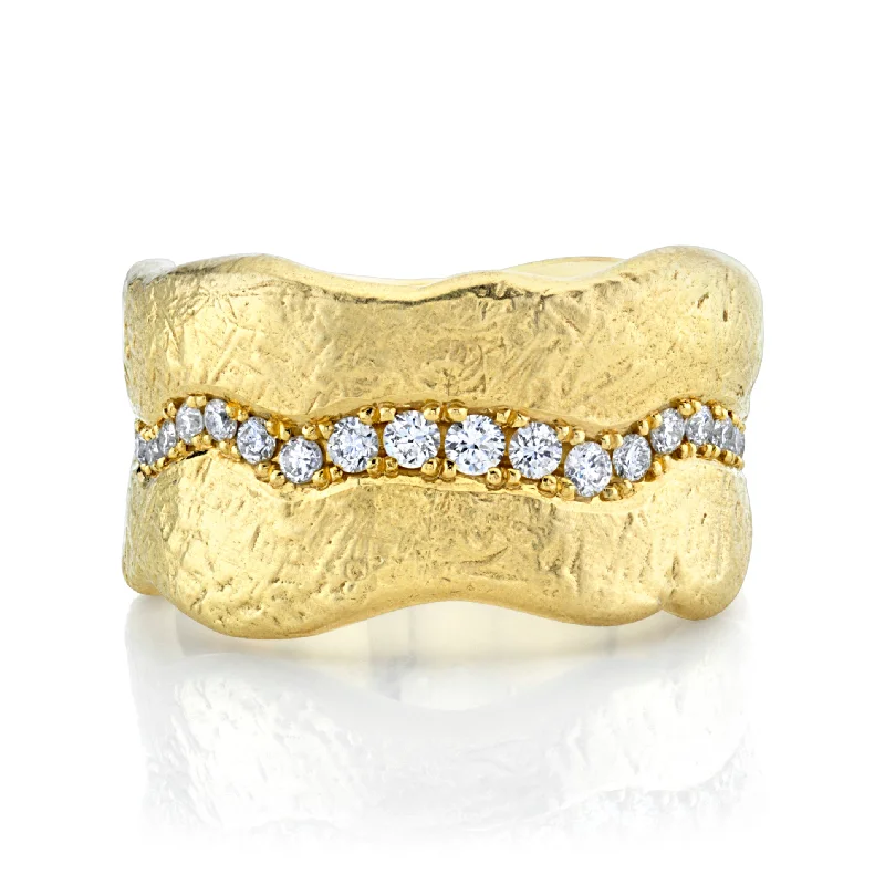 Unique Stackable Rings-18k Atlantis Wave Ring with Single Row Pavé Diamonds | Ready to Ship