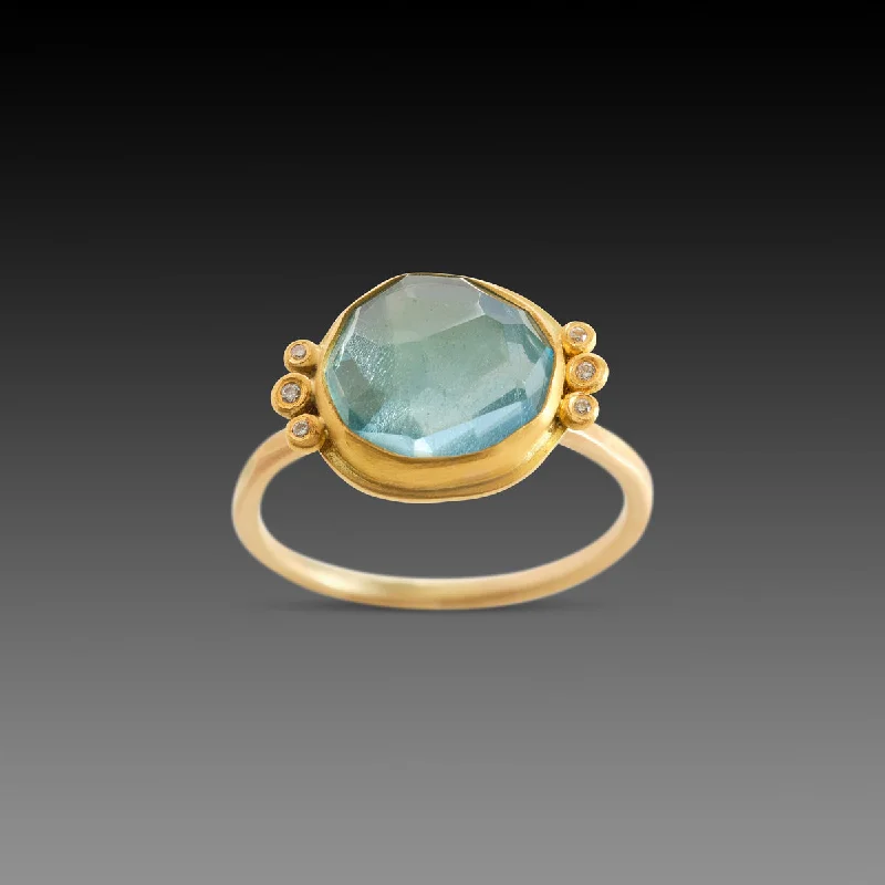 Custom Engagement Rings-Organic Aquamarine Ring with Diamond Trios