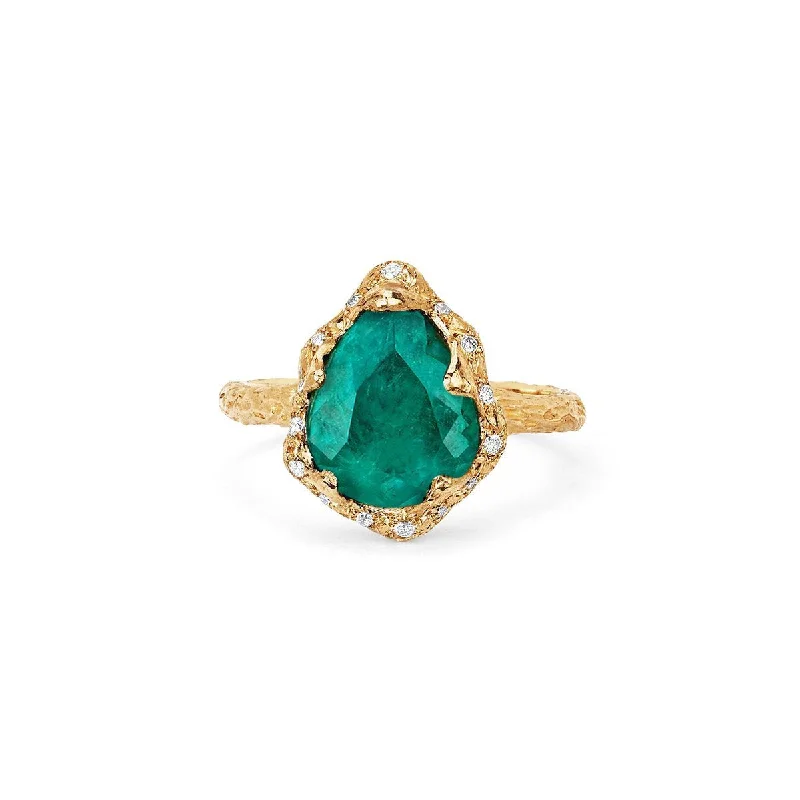 Stylish Gemstone Rings-18k Baby Queen Water Drop Colombian Emerald Ring with Sprinkled Diamonds