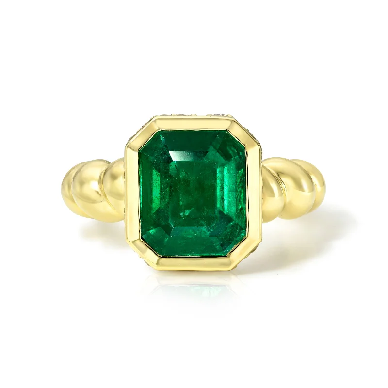 Men's Wedding Rings-18k Emerald Cut Emerald Nautilus Ring