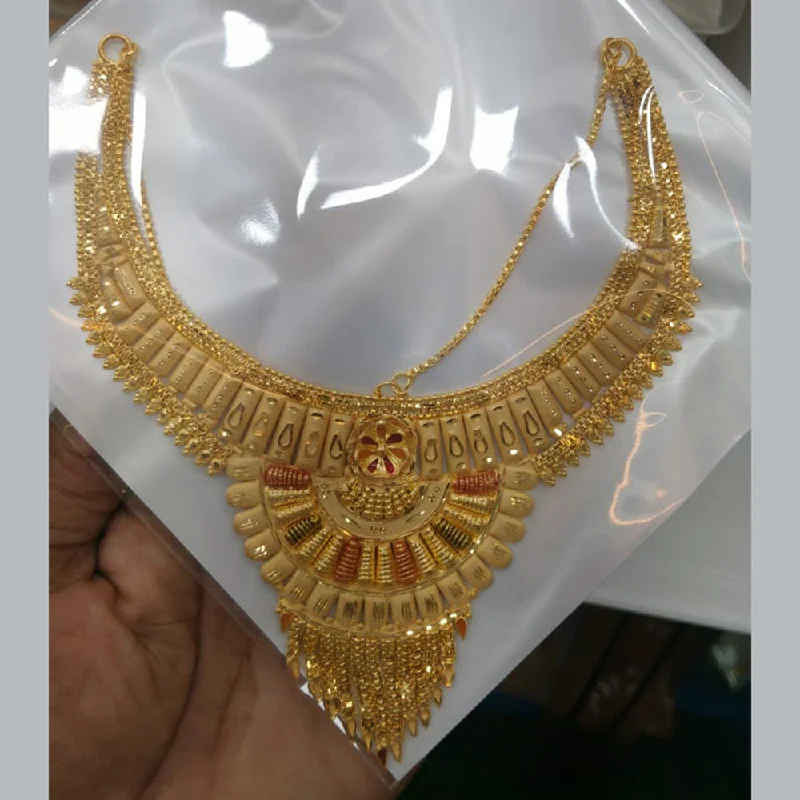 Fashionable Statement Necklaces-Pari Art Jewellery Forming Gold Necklace Set