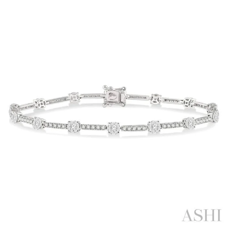 Fashionable Beaded Cuff Bracelets-1 3/4 ctw Lovebright Round Cut Diamond Bar Tennis Bracelet in 14K White Gold