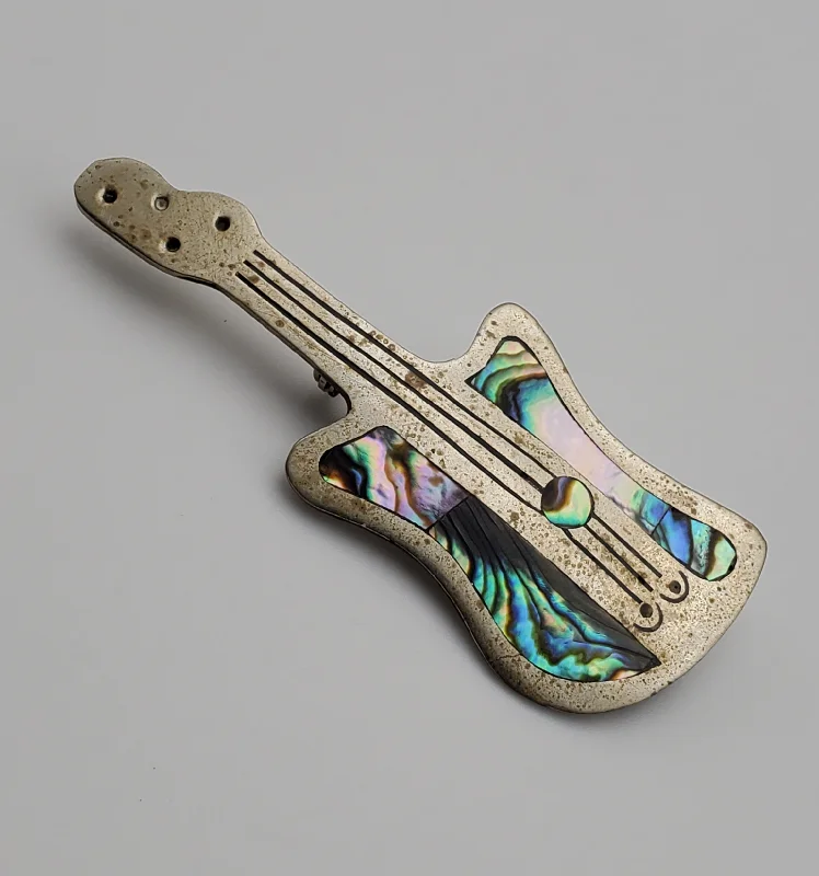 Artistic Brooch with Flower Motif-Vintage Guitar Inlaid Abalone Shell Brooch