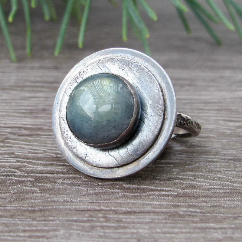 Vintage Engagement Rings-Circular Labradorite Ring