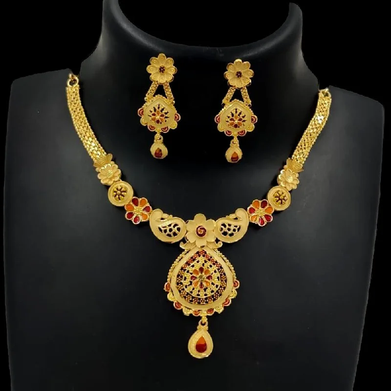 Beautiful Gemstone Necklaces-Pari Art Jewellery Forming Gold Necklace Set