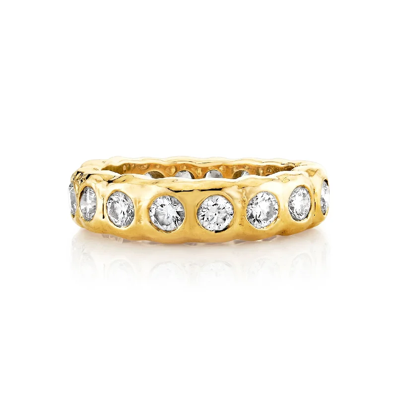 Handmade Gold Rings-Graduated Round Diamond Eternity River Ring