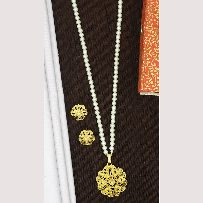 Sparkling Swarovski Necklaces-Mahavir Gold Plated Pearl Necklace Set