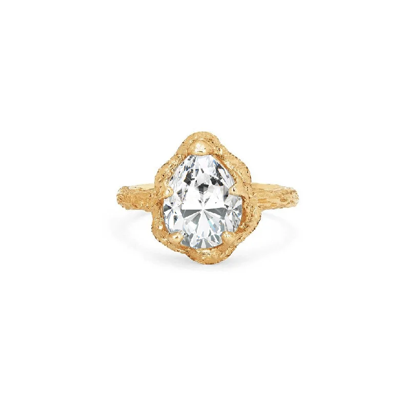 Vintage Wedding Rings-Baby Queen Water Drop Diamond Solitaire Setting