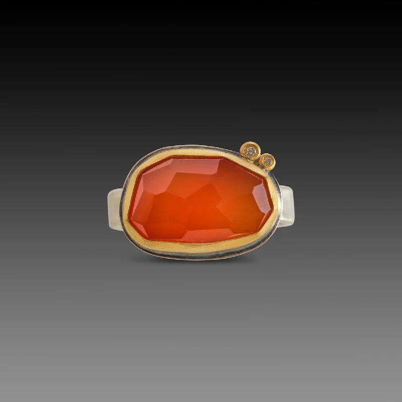 Simple Wedding Rings-Carnelian Ring with Diamonds